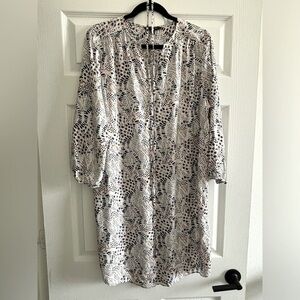 NWOT Banana Republic shift white with navy /light orange pattern dress 3/4 sleev